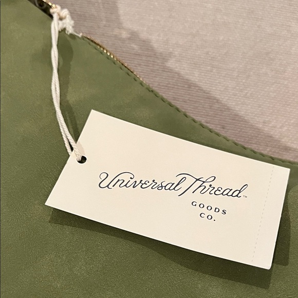 Universal Thread Green Slouchy Crescent Sling Handbag/NWT - Picture 6 of 11